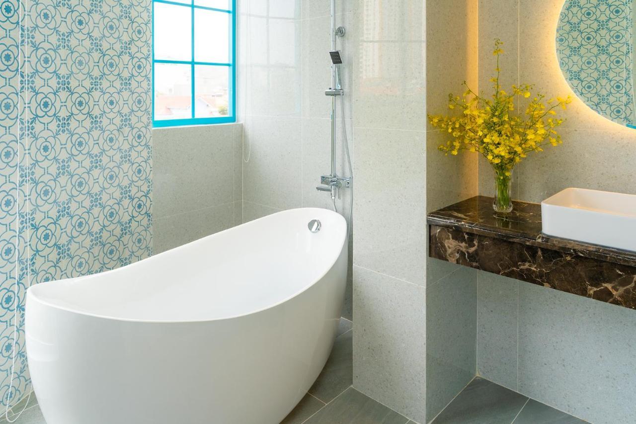 La Casa Boutique Hotel Вунг Тау Екстериор снимка